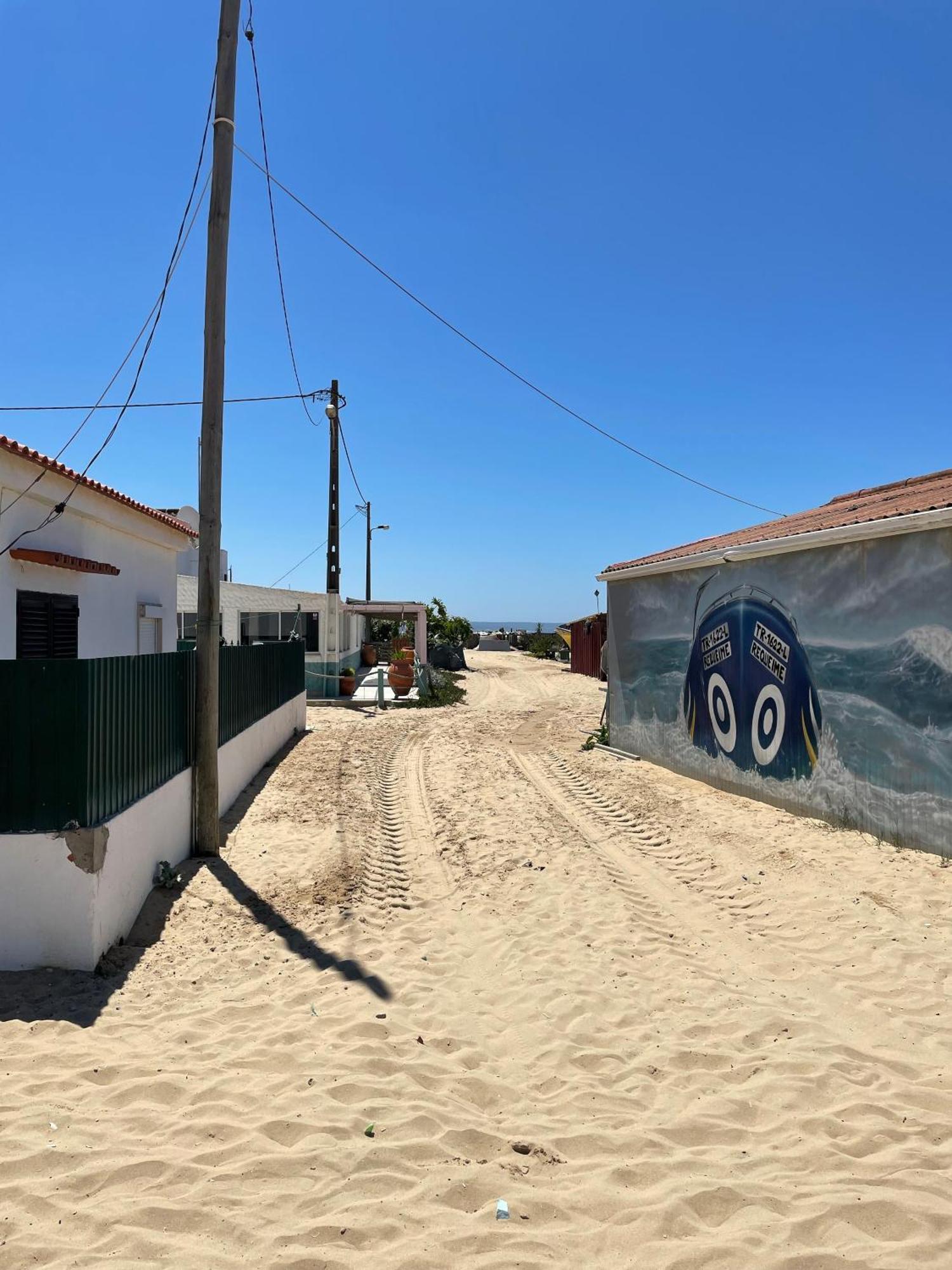 Sea View & Sundown, 150M From The Beach And Surf Spots Costa de Caparica Εξωτερικό φωτογραφία